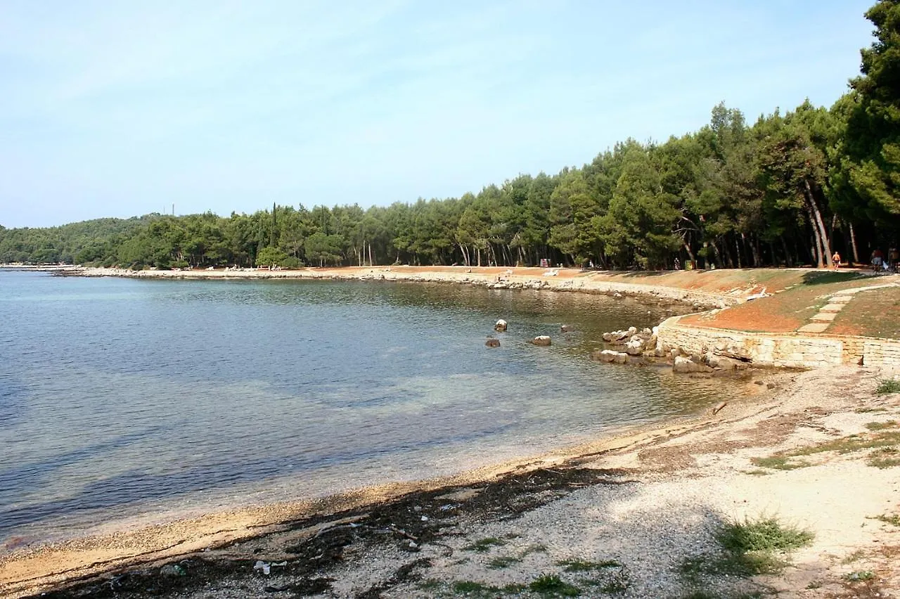 Apartments With A Parking Space Rovinj - 2288