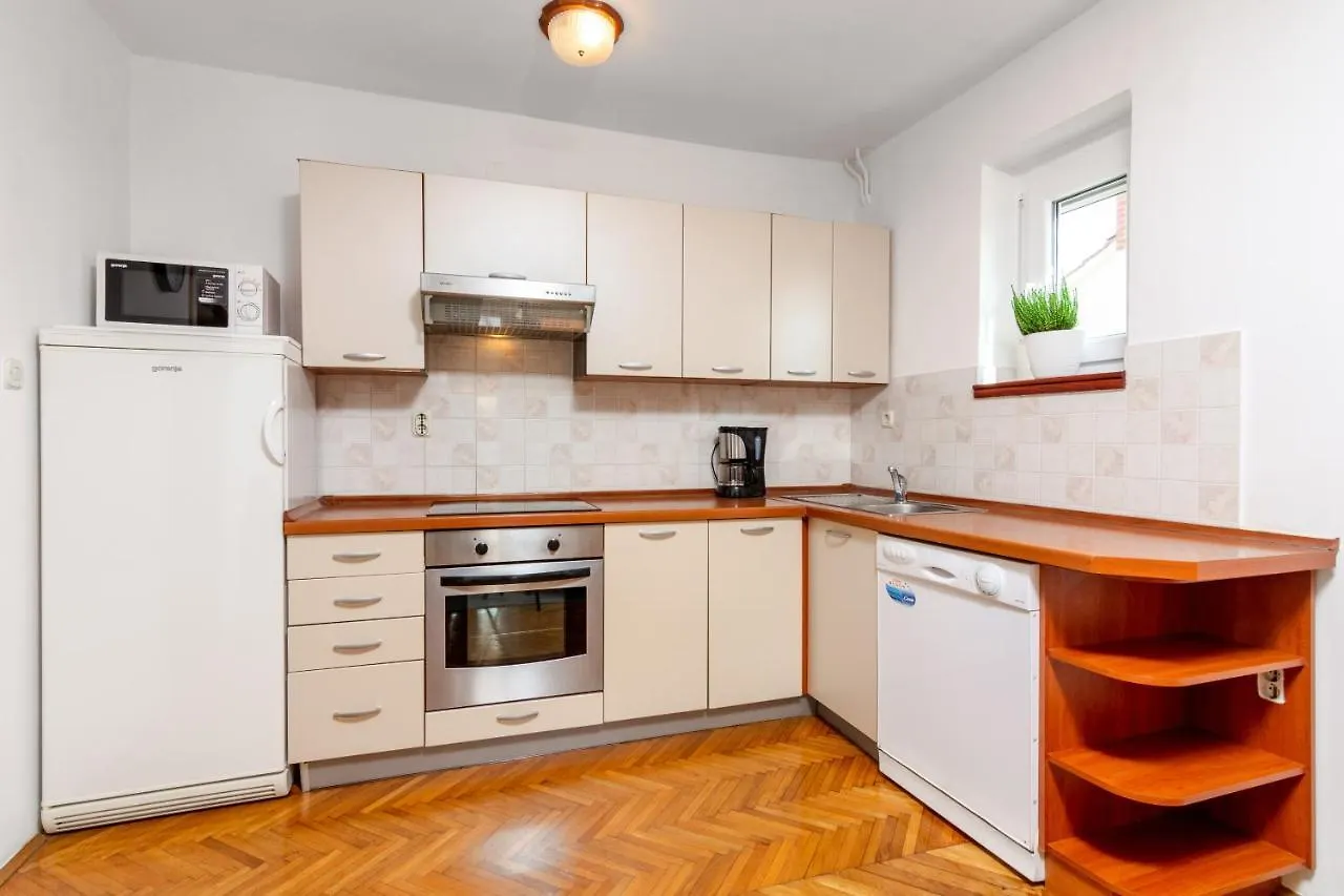 Apartments With A Parking Space Rovinj - 2288 Croatia